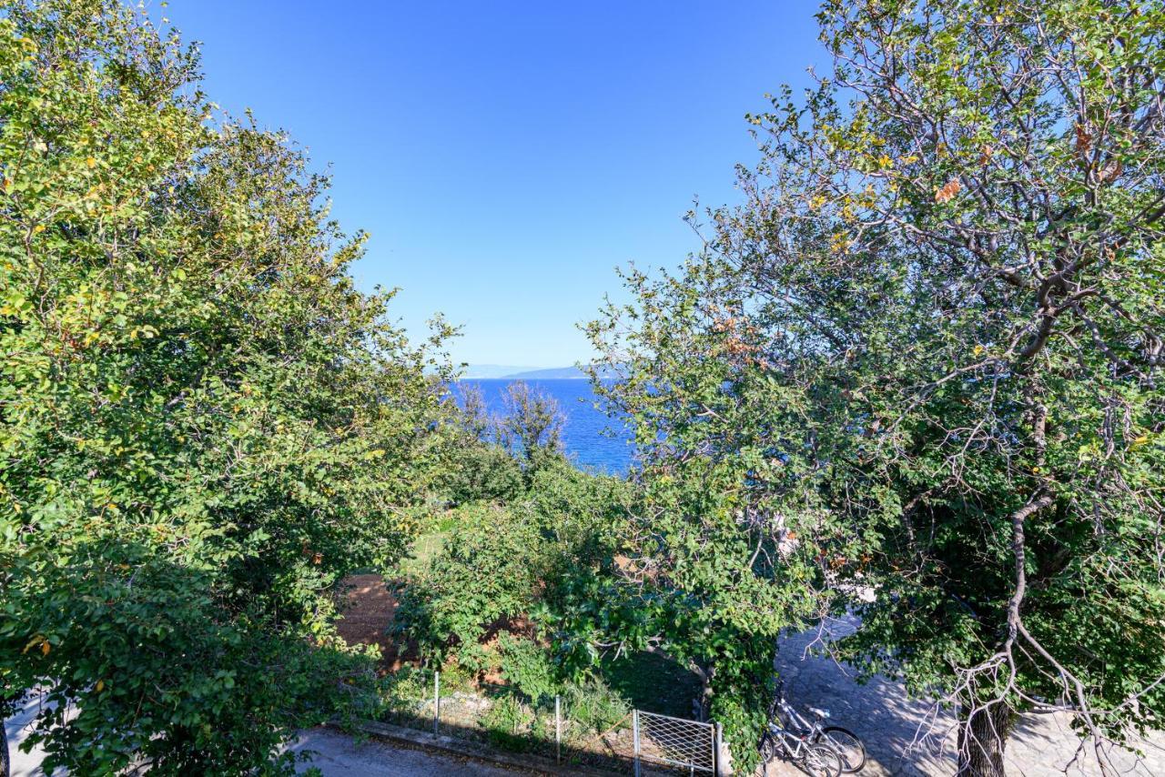 Apartments By The Sea Duga Luka - Prtlog, Labin - 2335 Exterior foto